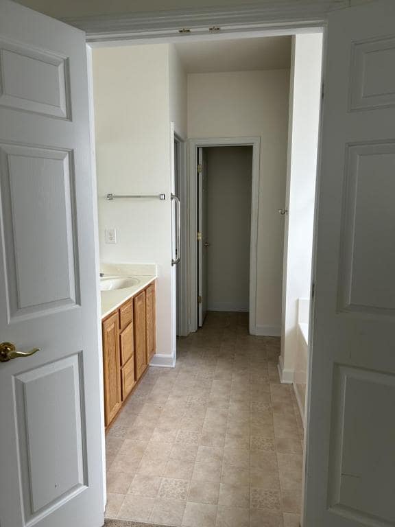 Photo - 433 Tiburon Dr