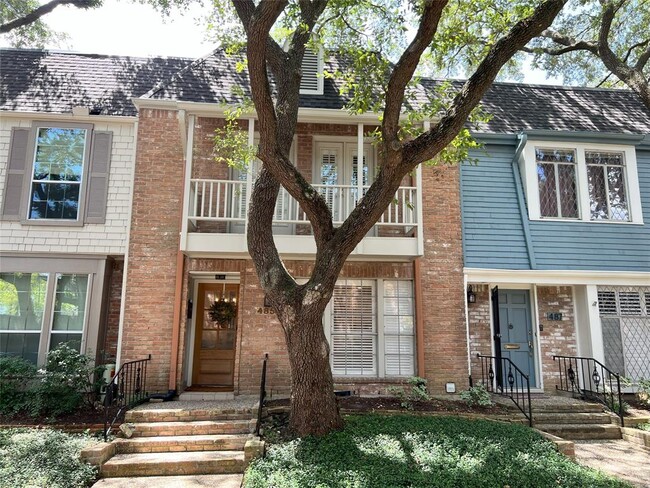 Photo - 485 N Post Oak Ln Rental