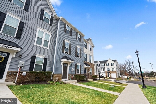 Photo - 168 Bishop Wy