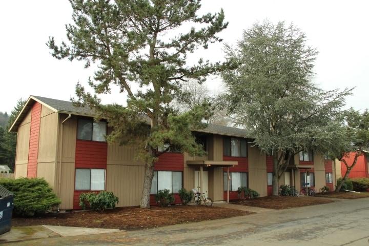 Valley View Apartments - Valley View Apartments