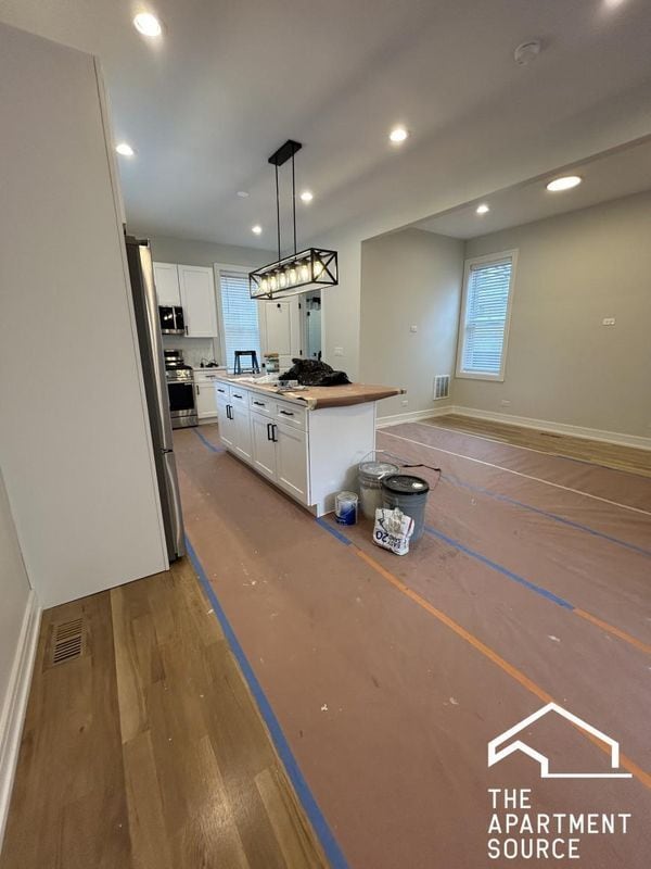 Photo - 858 N Paulina St