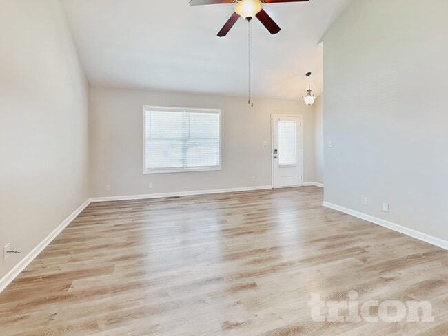 Photo - 1037 Dwight Eisenhower Way