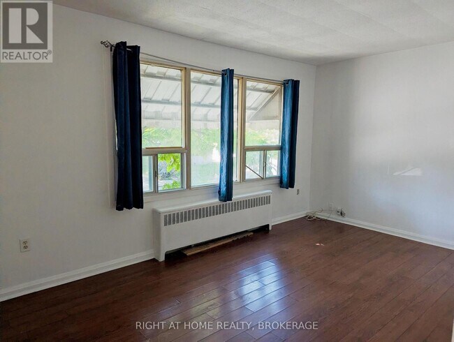 Photo - 60 Richmond Ave Unit 2
