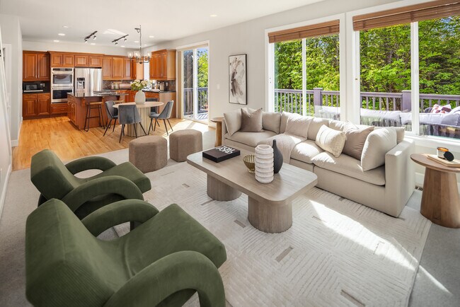 Photo - 1977 16th Ct NE