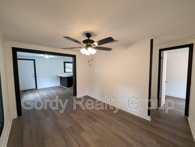 Photo - 5168 Abel Ln