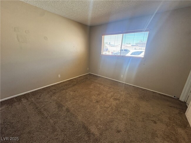 Building Photo - 8008 Cureton Cir Rental
