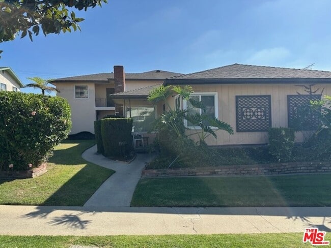 5128 W Slauson Ave