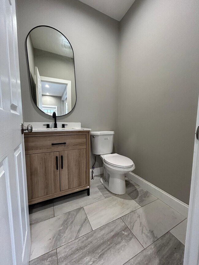 Photo - 88 N Munn Ave