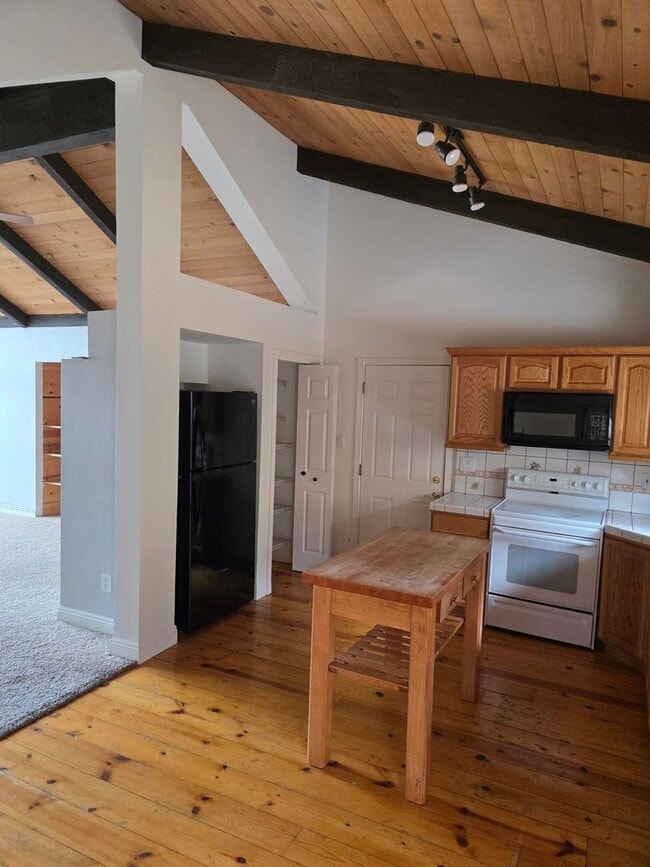 Photo - Beautiful 3BR/2BA Bear Valley Springs Home...