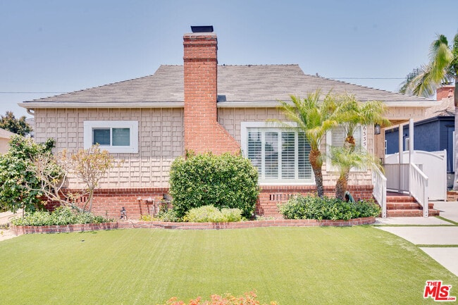 Photo - 6335 W 85th Pl