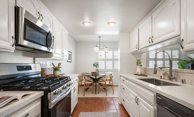 Photo - 11732 Moorpark St Unit I