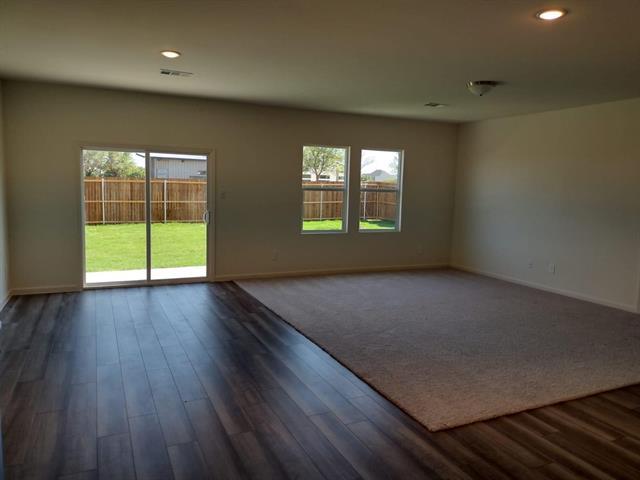 Photo - 1565 Shadow Hawk Dr