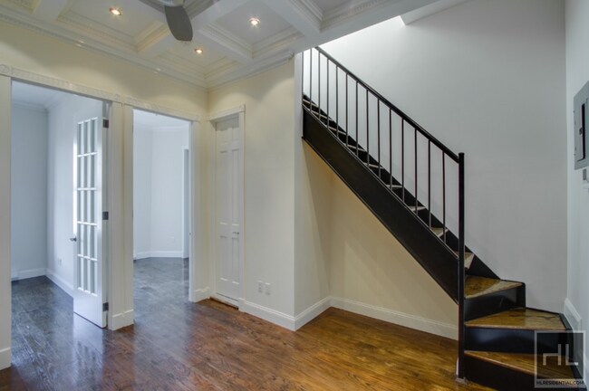 Building Photo - W 103RD ST. Rental