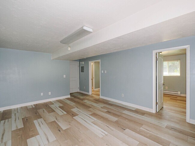 Photo - RES_STOTT_9062 Unit BASEMENT