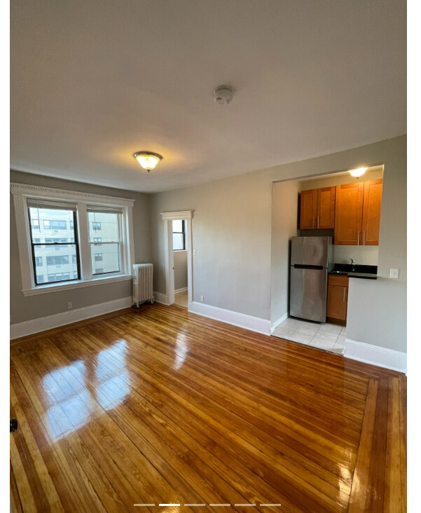 Photo - 65 Burbank St