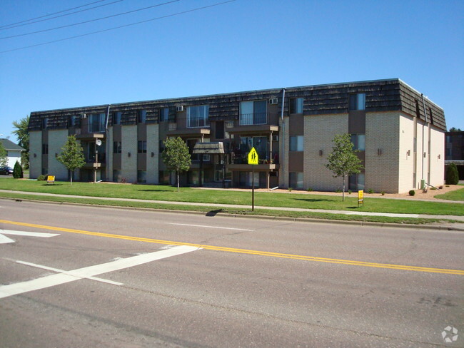 Building Photo - 814 Proctor Ave NW Rental