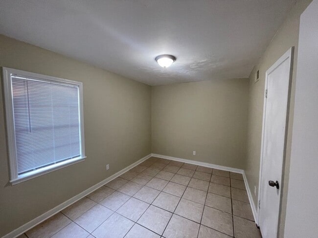 Photo - 618 Frayser Dr