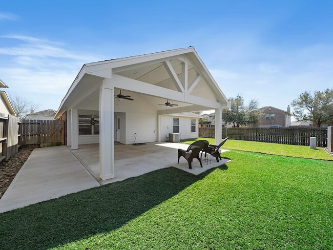 Photo - 3301 Clover Hill Ln