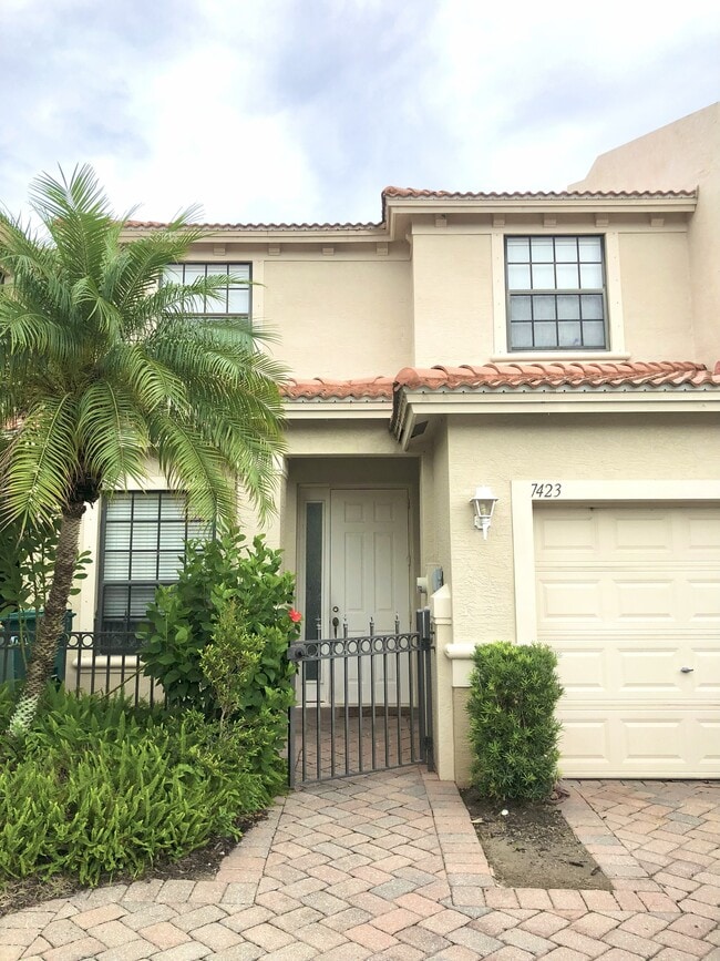 Building Photo - 7423 Bristol Cir Rental