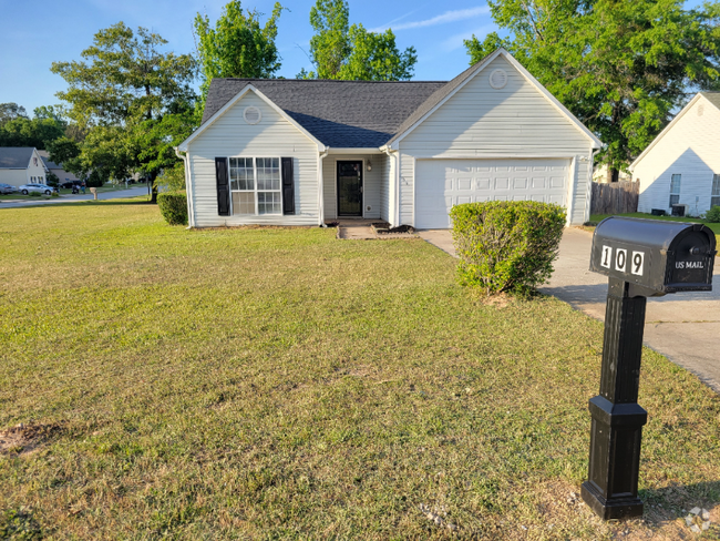Building Photo - 109 Apple Valley Rd Rental