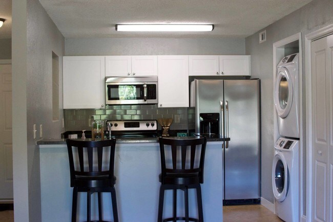 Photo - College Station Apartments