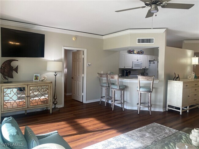 Photo - 295 Waterside Cir Unit 1-102