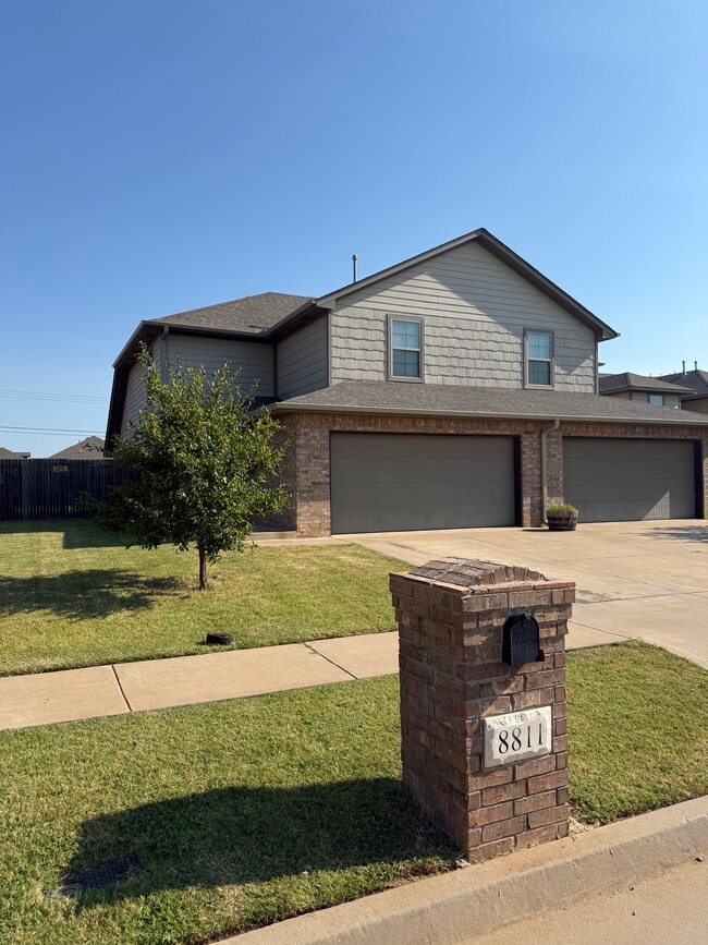 Photo - 8811 SW 45th St House