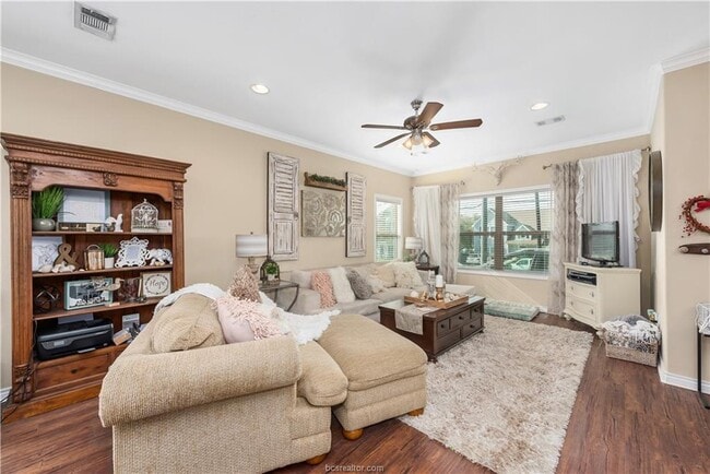 Photo - 119 Fairway Dr