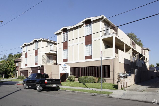 Photo - YS Apartments
