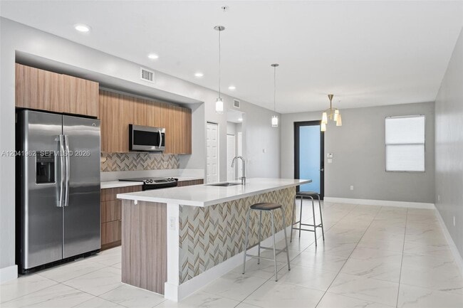 Photo - 7809 NW 104th Ave Unit 28