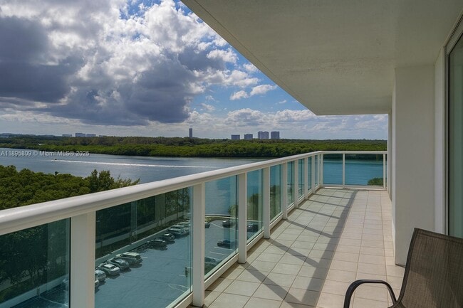 Building Photo - 100 Bayview Dr Unit 1026