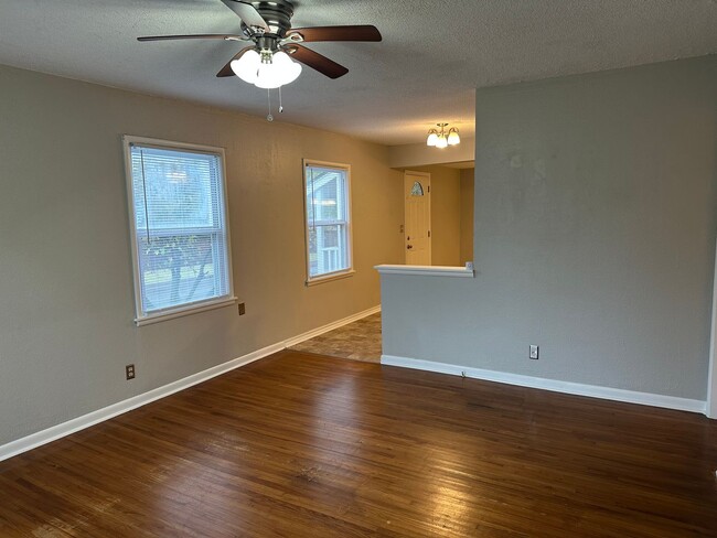 Photo - 2 bed, 1 bath home in the Carbondale triangle