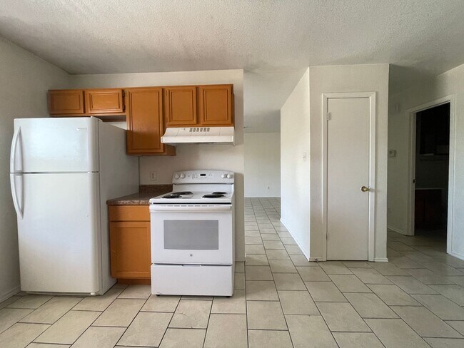 Photo - 1705 Cedarhill Dr Unit D