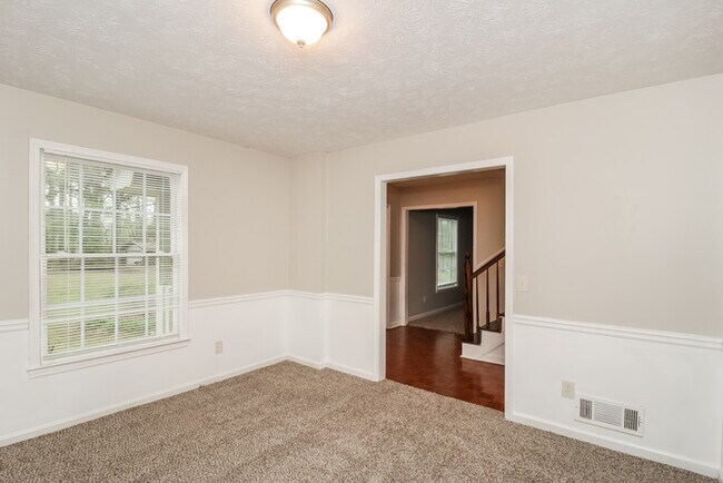Photo - Fantastic 4bd/2.5ba home! Coming soon!