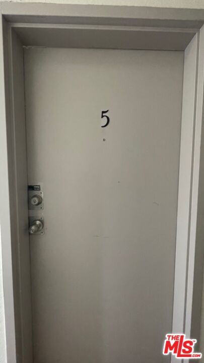 Photo - 4826 Rosewood Ave Unit 5