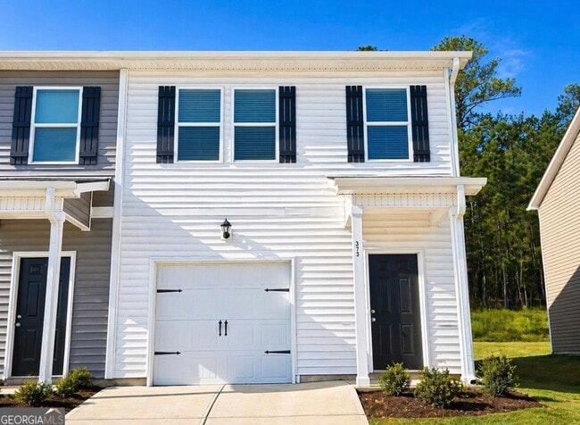 Building Photo - 373 Oakwood Dr NW