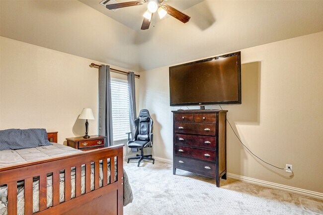 Photo - 4710 Deermeadow Falls Ln