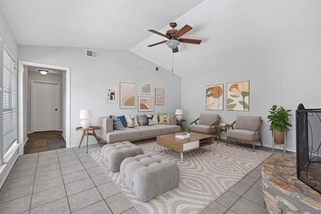 Photo - 10103 Woodland Village Dr