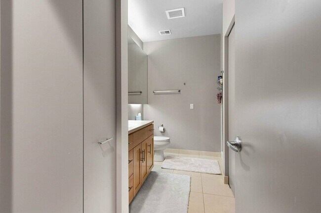 Photo - 101 Cherry St Unit 206