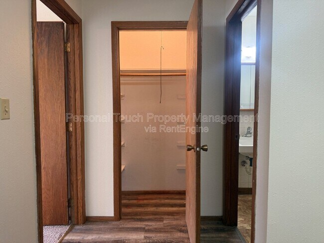 Photo - 301 6th St S Unit 3