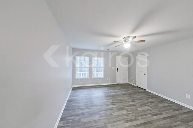 Photo - 231 Wedgewood Dr