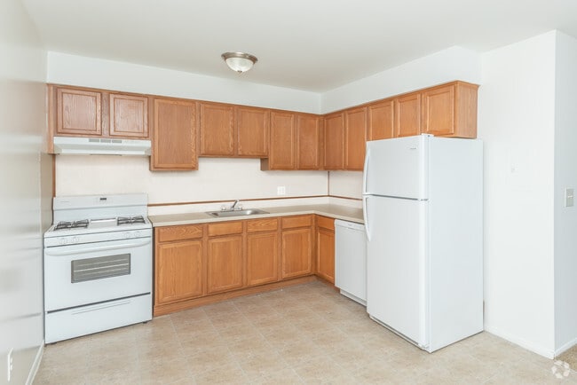 1BR, 1BA - 950 SF