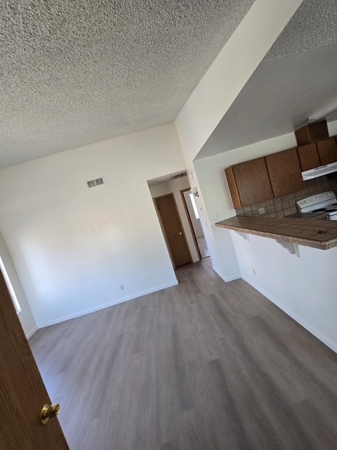 open floor plan - 2687 Aarondavid Dr Unit C