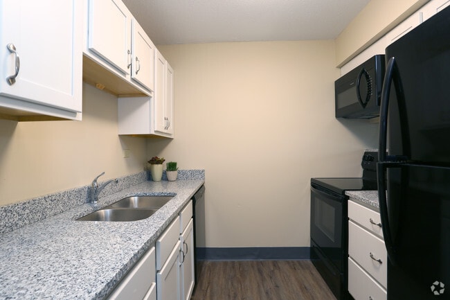 Studio, 1BA - Kitchen