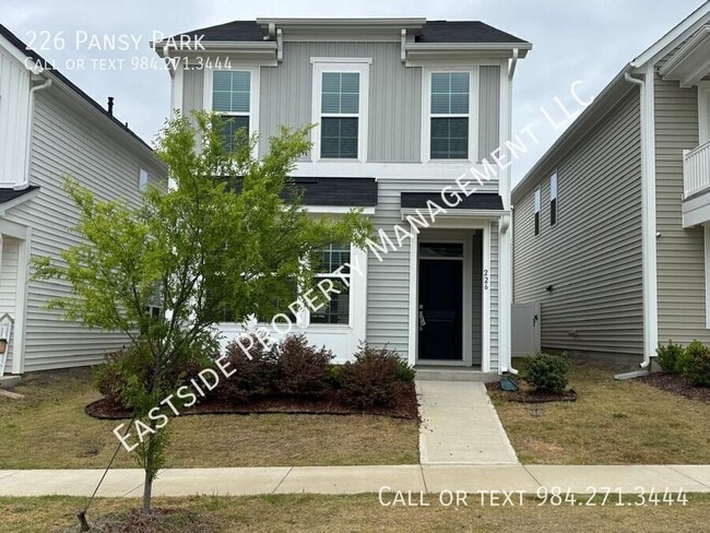 Building Photo - 226 Pansy Pk