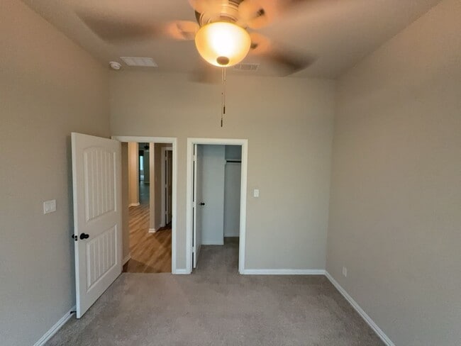 117 Aberdeen Dr