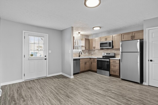 Photo - Mt. Tabor Apartments