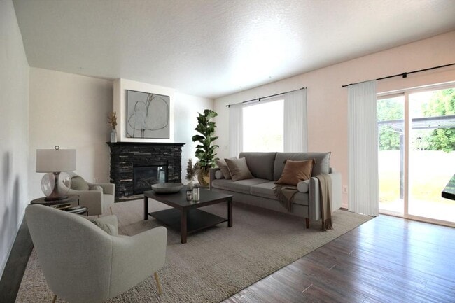 Photo - 2551 W Sorbonne Dr