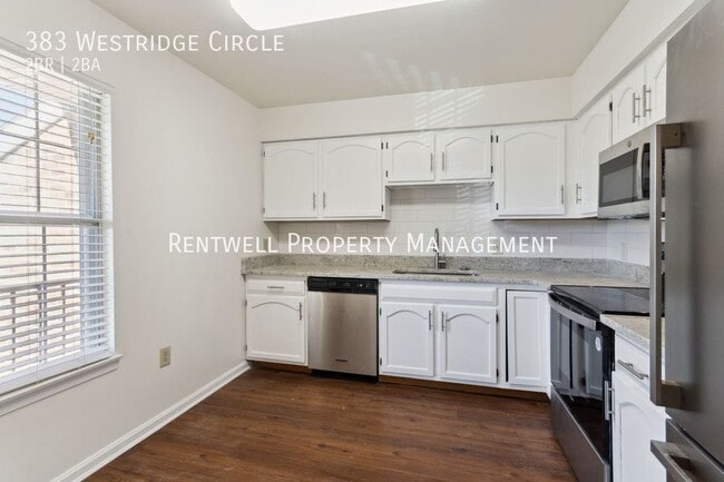 Photo - 383 Westridge Cir