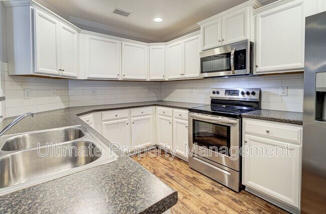 Photo - 1071 Bridgeport Way